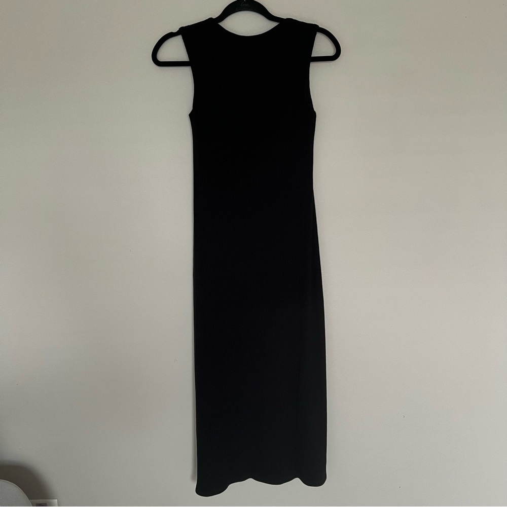 Klassy Network Ribbed Square Neck MIDI Dress - Picture 3 of 9